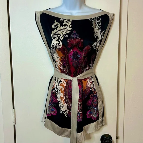 Bebe | 100% Silk Tunic Blouse w/ Wrap - Size XS - Paisley Print - Picture 4 of 9